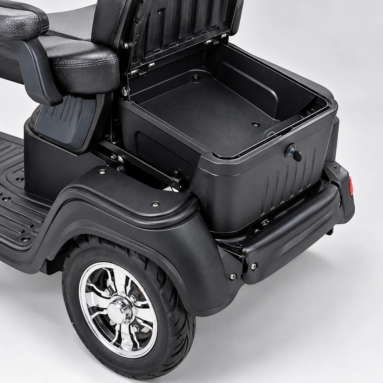 Four-Wheel Electric Mobility Scooter — Product detail image 8