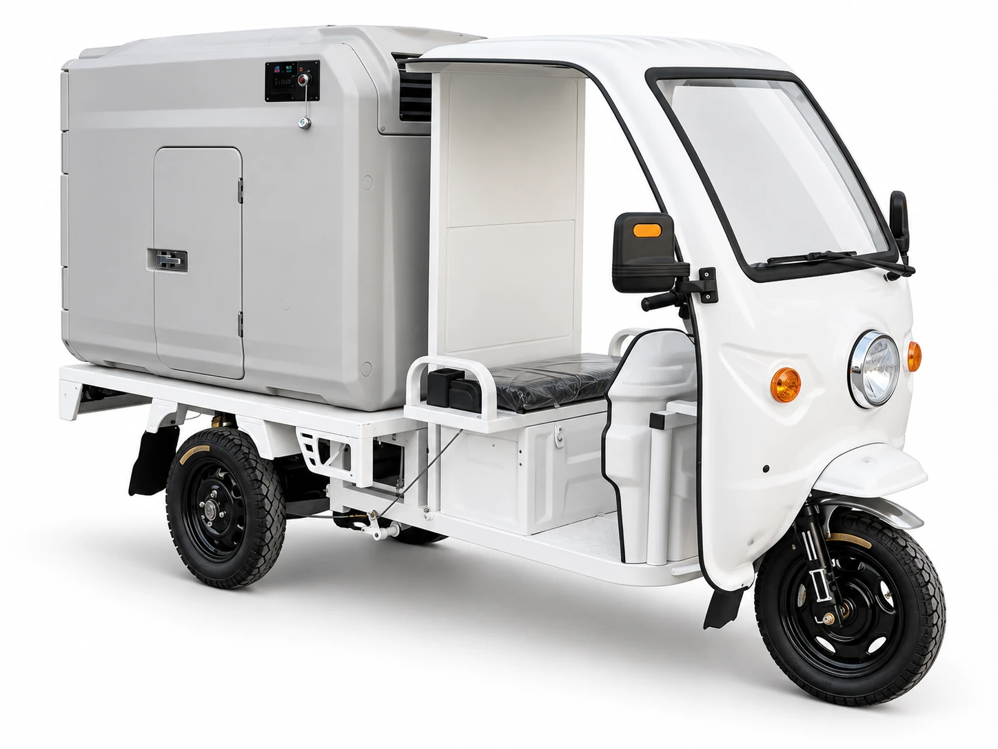 Refrigerated Electric Cargo Tricycle — Insulated cargo body