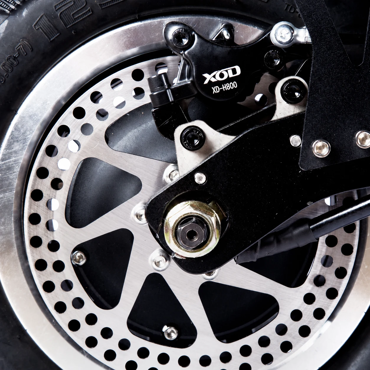 X14 Off-road Electric Scooter — Product detail image 4